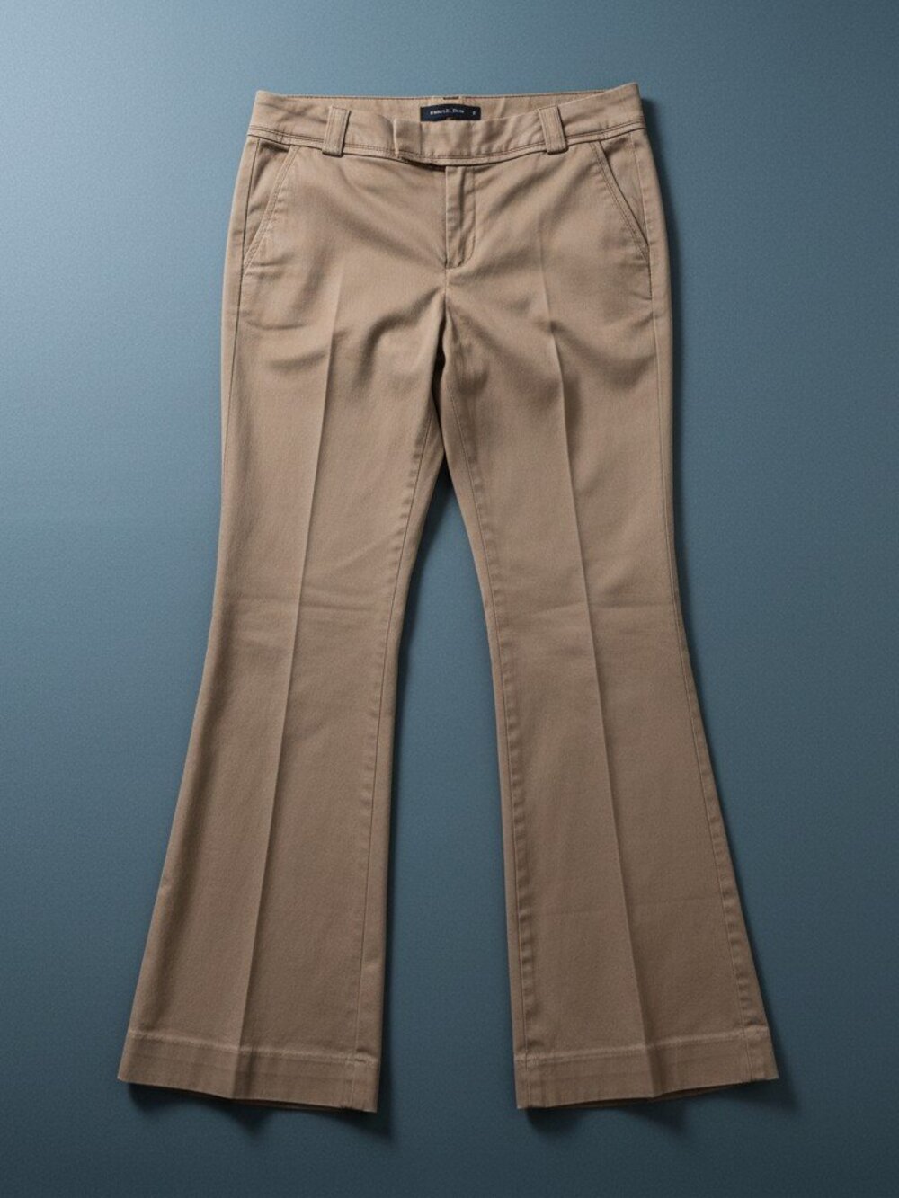 Banana Republic Khaki Stretch Bootcut Pants Petite Size 2P Low Rise